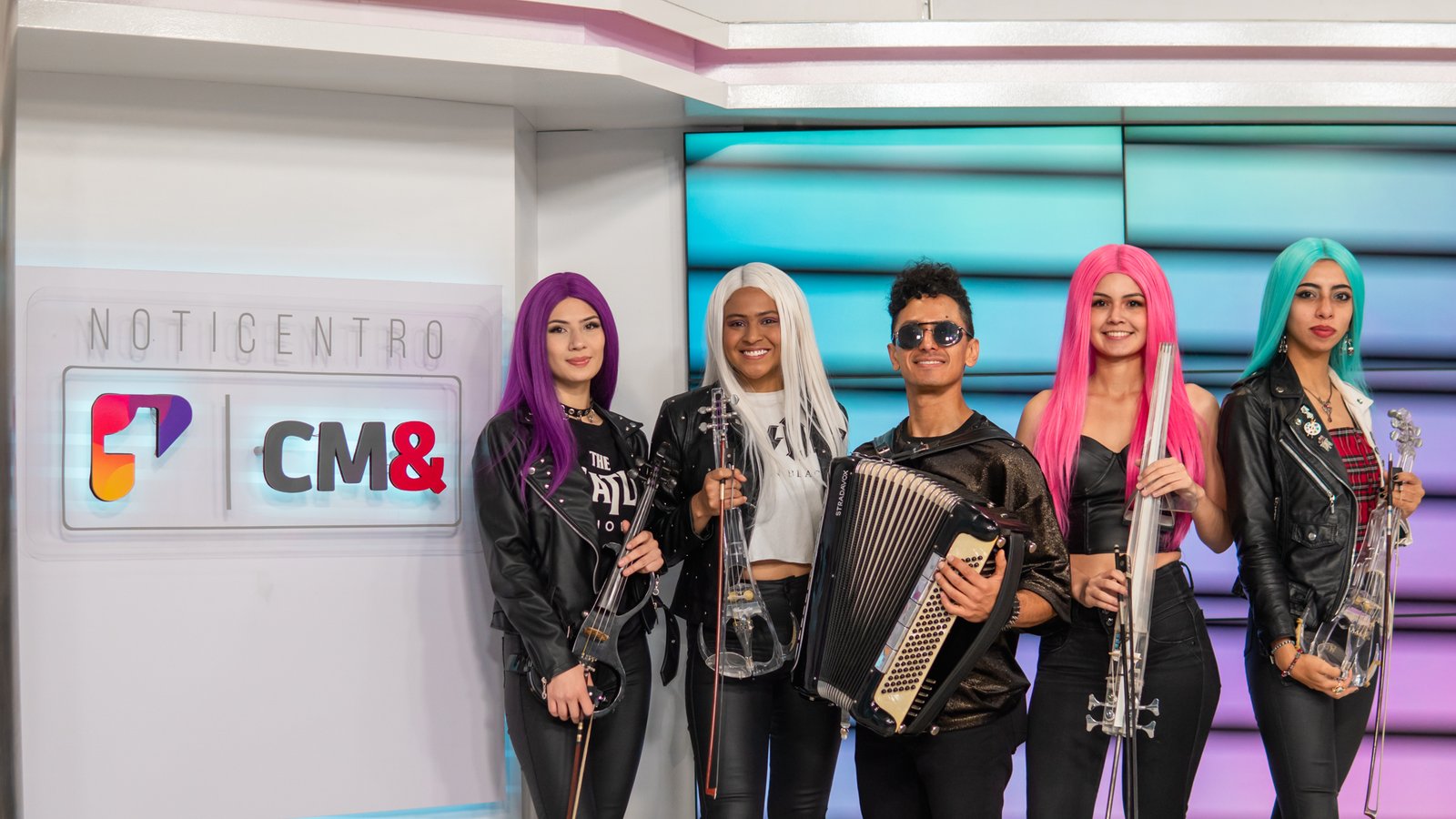 Chicas Bond — Cobertura televisión